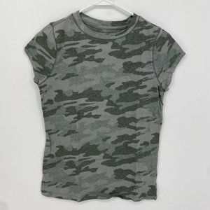 Universal Thread Women's Short Sleeve Camo T-Shirt